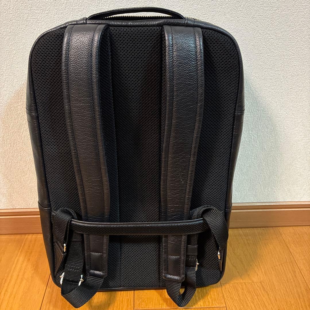 ＬIＢスリムバックパック/カラー：ホールブラック