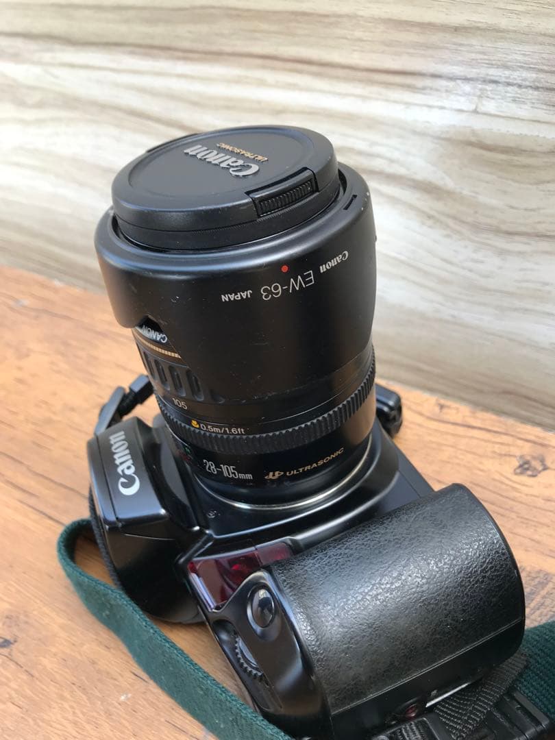 Canon EOS 100QD フィルム一眼レフカメラ(F131)