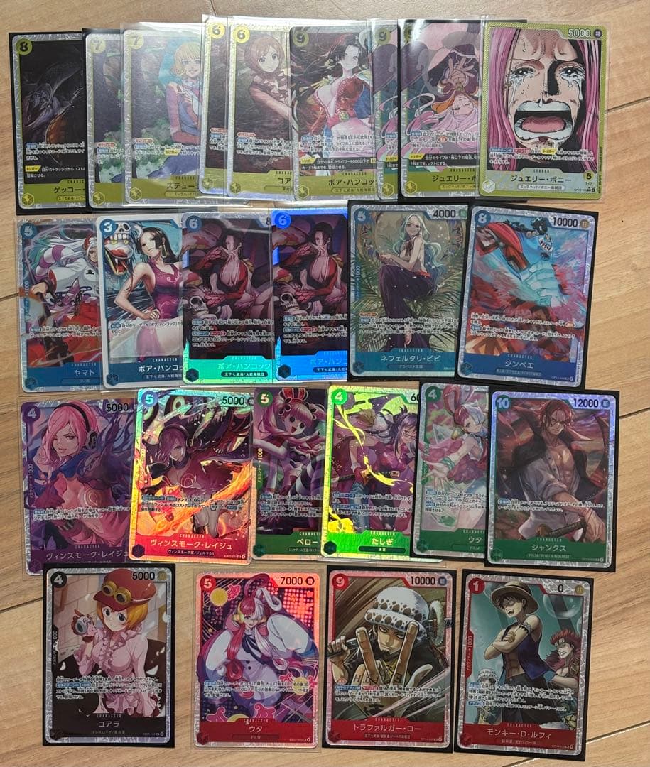 ワンピースカード　引退品　シャンクス　ルフィ　ウタ　ビビ　ボニー