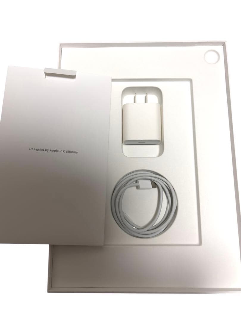 Apple iPad Air (第4世代) シルバー 64GB