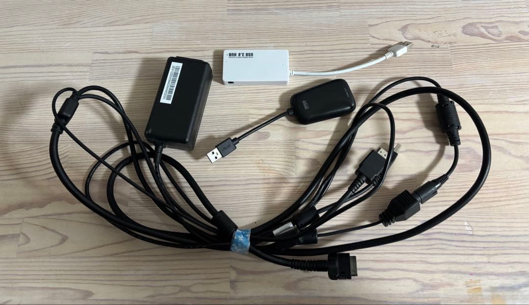 ✨️別途USB付き✨️Wacom Cintiq 16 液晶タブレット 液タブ ワコム