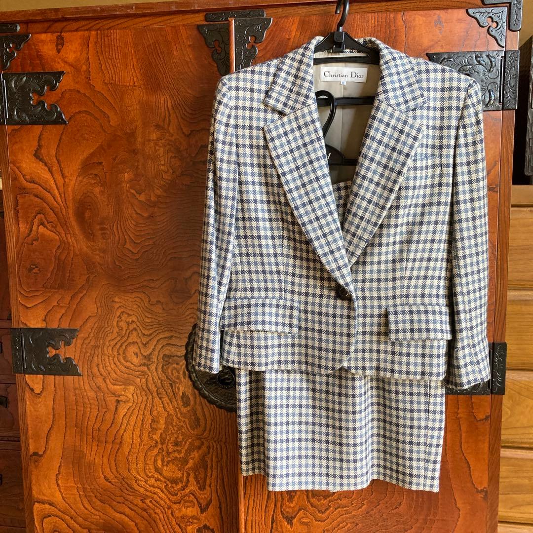 クリスチャンディオール　スーツ