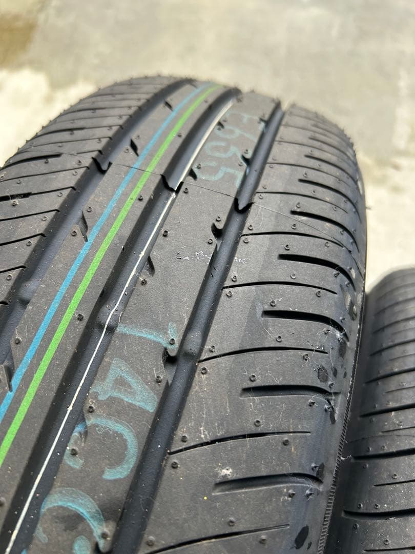 その①2本のみ　トヨタ シエンタハイブリッドZ 15インチ