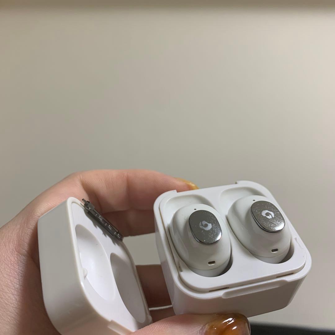 【1.5万円値下げ中】ワイヤレスイヤホン