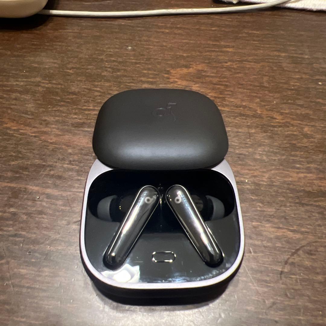 ヘッドホン Soundcore Liberty 5