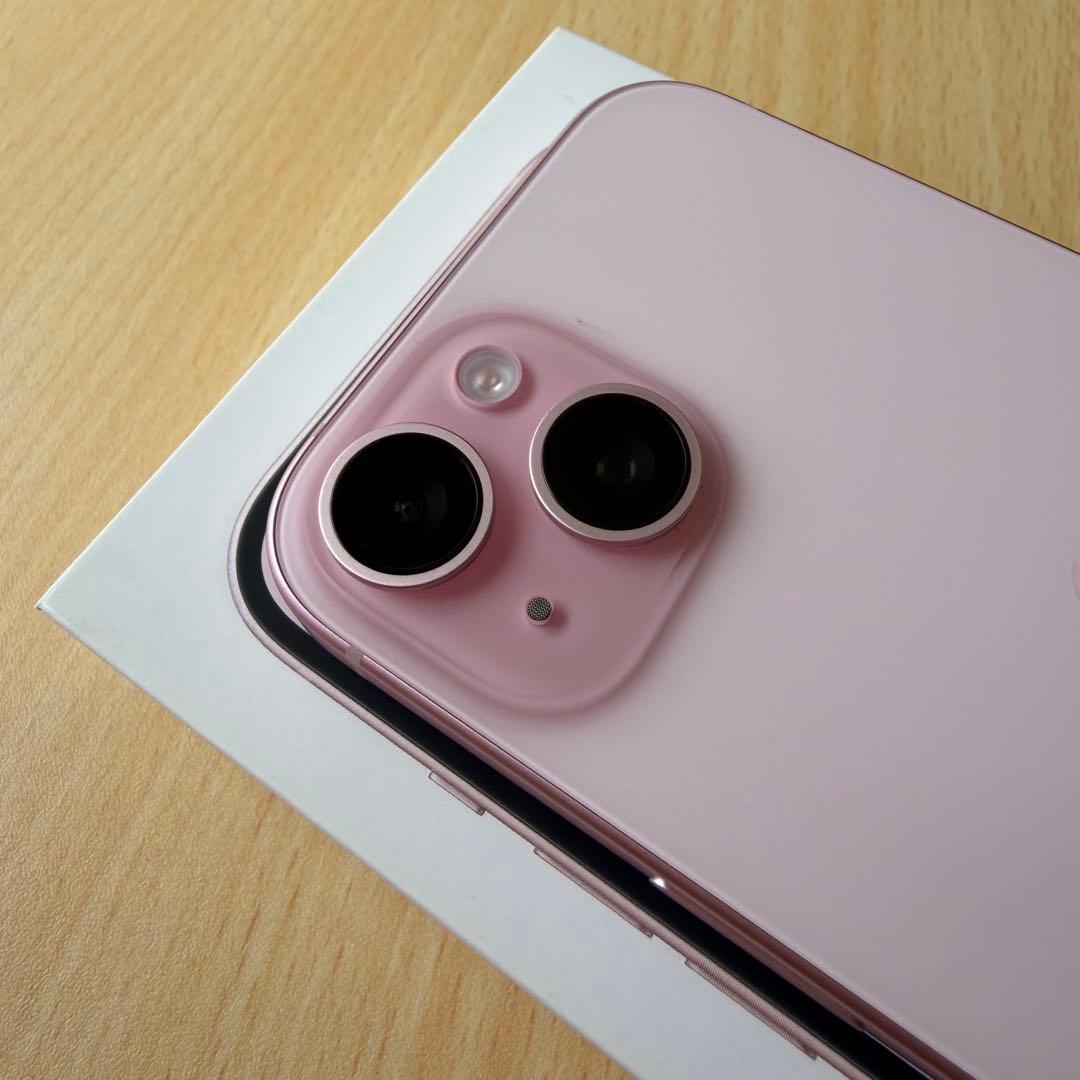 【美品】iPhone15 128GB ピンク