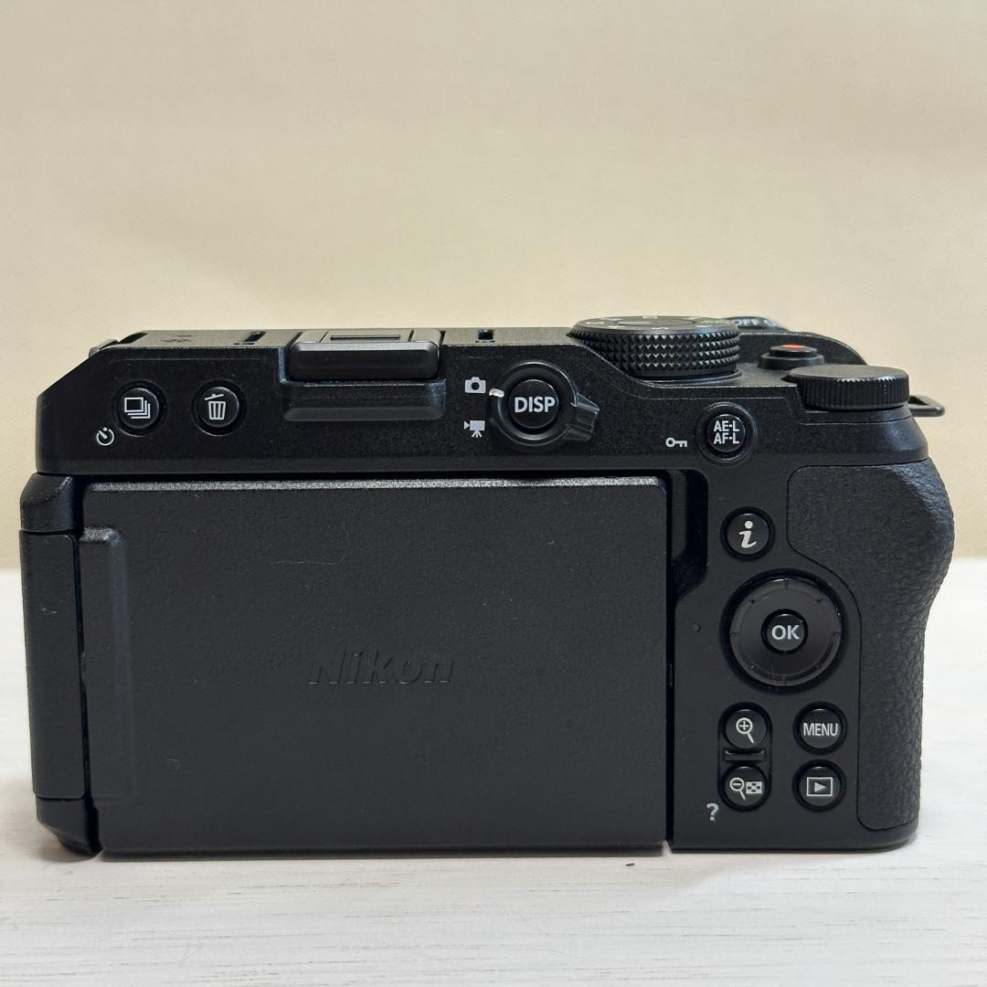 美品（保証残10ヶ月）｜Nikon（ニコン）Z30 ボディ