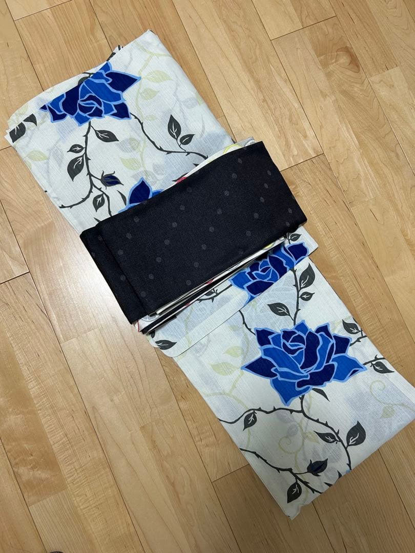 ふりふ　洗える　浴衣　青　薔薇 白