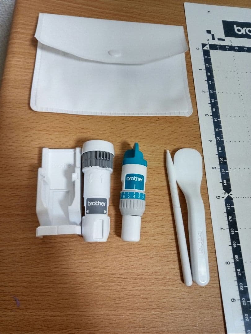 ブラザー ScanNCut CM300スキャンカット　カッティングマシン