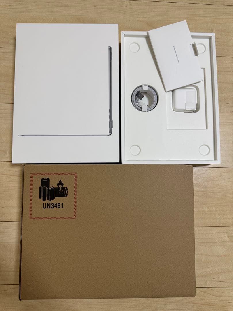 MacBook Air 13 M2 新品同様 保証有 スペースグレー