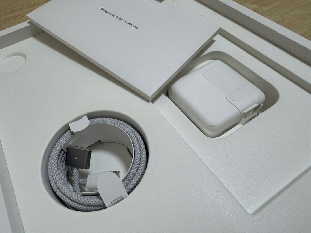 MacBook Air 13 M2 新品同様 保証有 スペースグレー