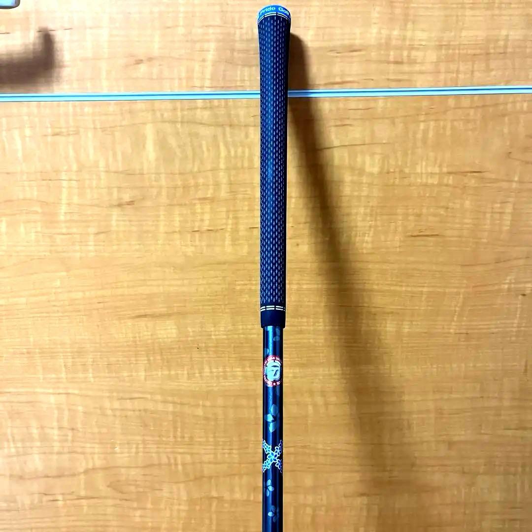 テーラーメイドQi10 レスキュー 4U 22度 ヘッドカバー付