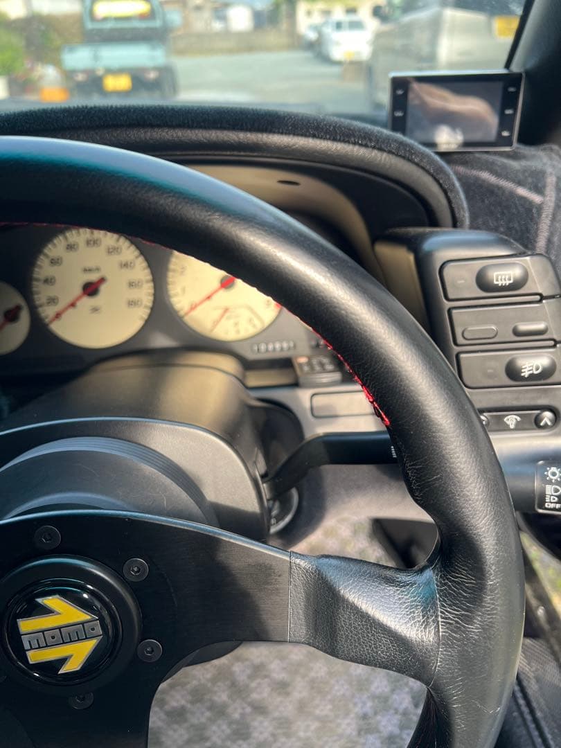 momo corse モモ コルセ 程度良好 モモステ３５パイ 本革ステアリング