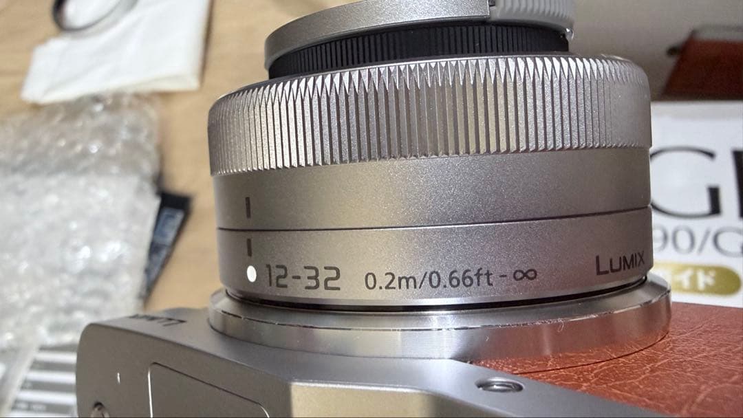 ほぼ新品 LUMIX DC-GF10W その他付属品