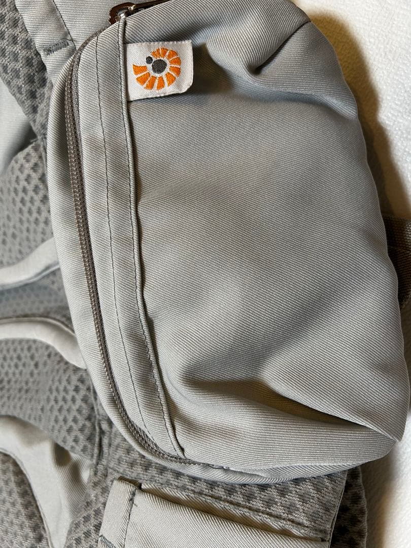 エルゴ　抱っこ紐　オムニブリーズ2024