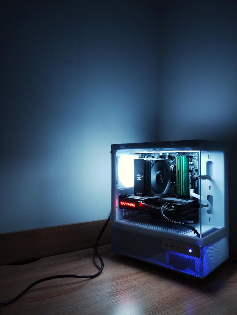 ゲーミングPC/Core i7 8700/RX5700/メモリ32G/新品SSD