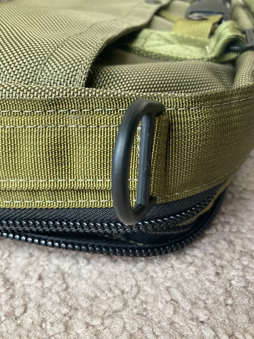 美品！BRIEFING A4 ライナー