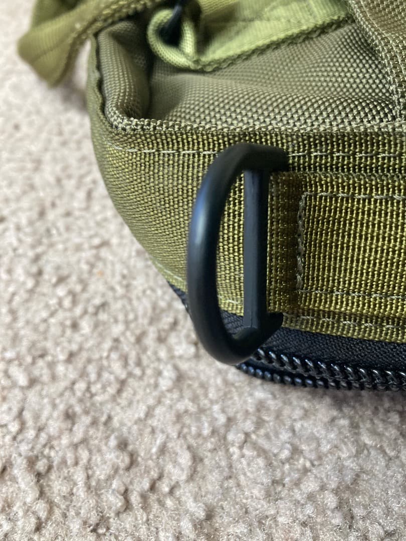 美品！BRIEFING A4 ライナー