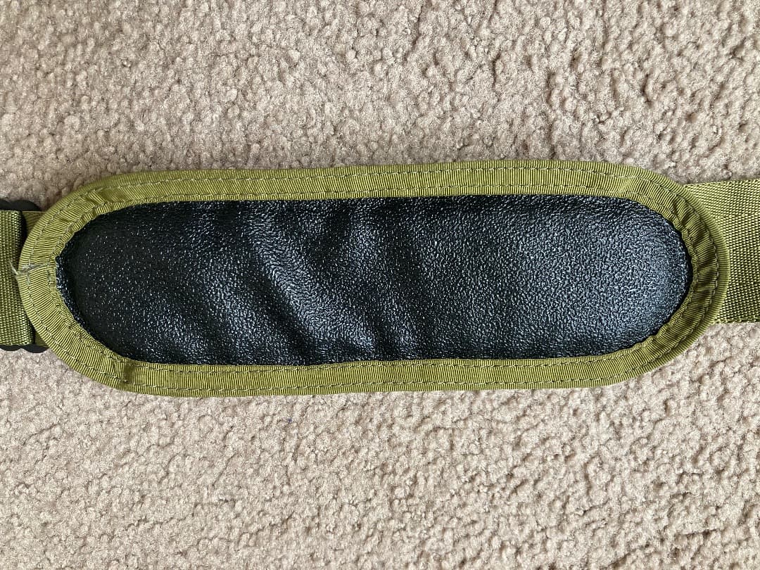 美品！BRIEFING A4 ライナー