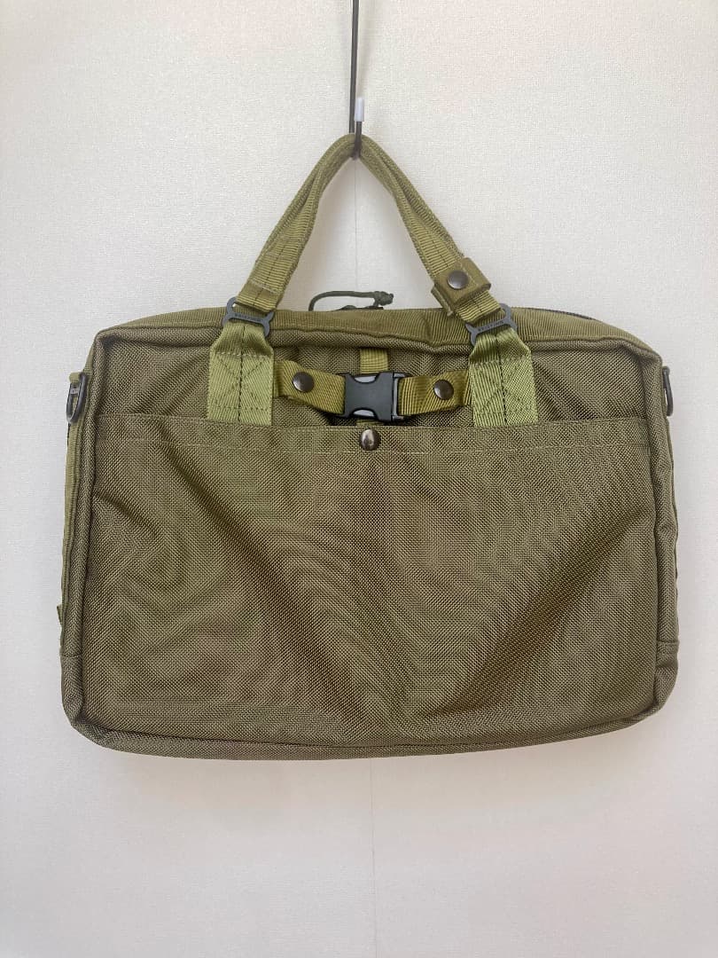 美品！BRIEFING A4 ライナー