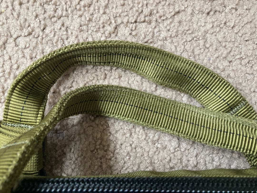 美品！BRIEFING A4 ライナー