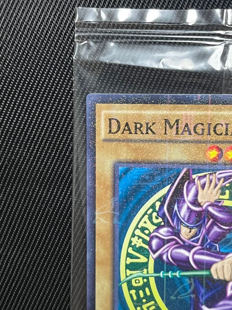 遊戯王　青眼の白龍　ブラックマジシャン wcs2015 ミレニアム　未開封