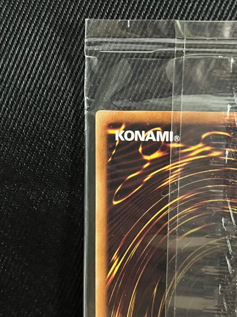 遊戯王　青眼の白龍　ブラックマジシャン wcs2015 ミレニアム　未開封