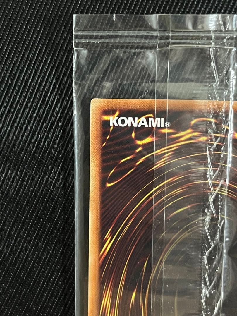 遊戯王　青眼の白龍　ブラックマジシャン wcs2015 ミレニアム　未開封