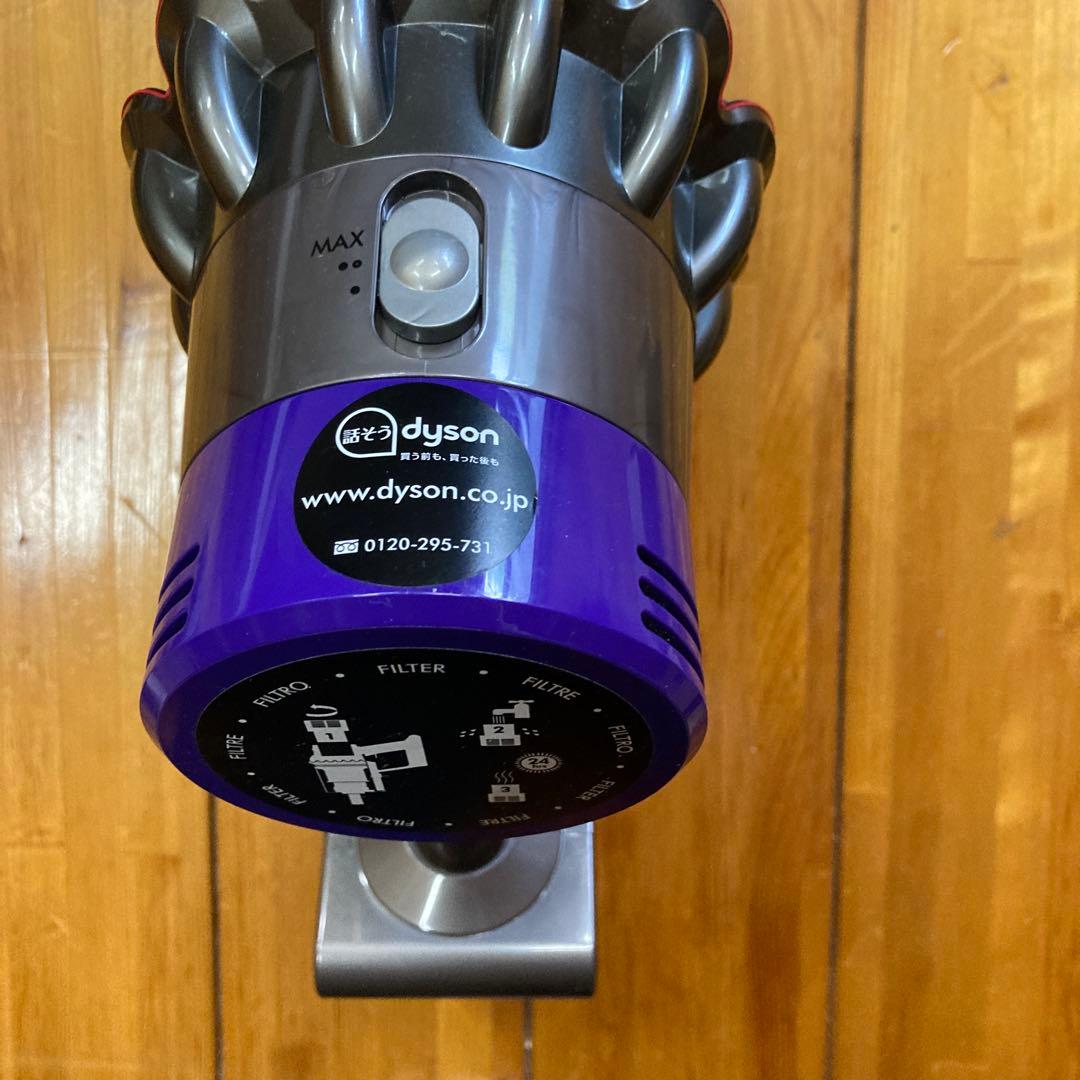 ダイソン掃除機V10fluffy SV12