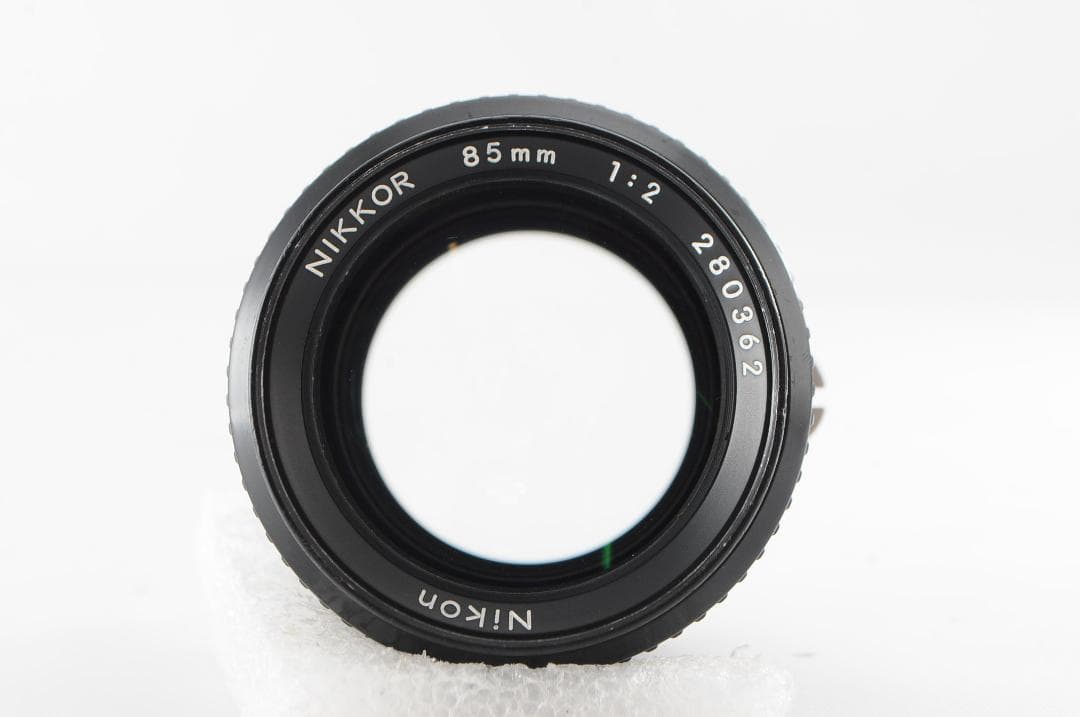 ★超美品 カビ、くもりなし★ NIKON Ai-s NIKKOR 85mm f2