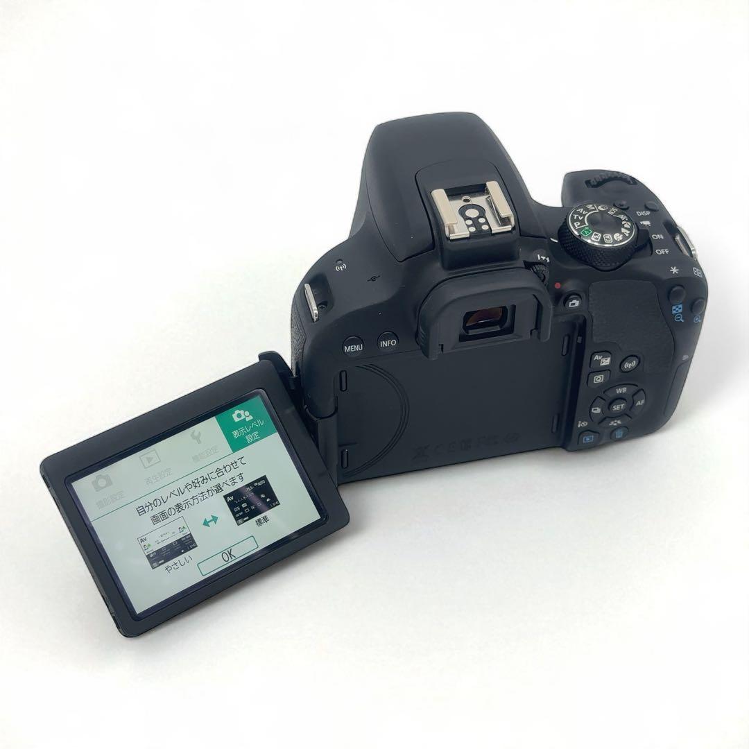 【極美品】 Canon Kiss EOS X9i デジタル一眼レフカメラ