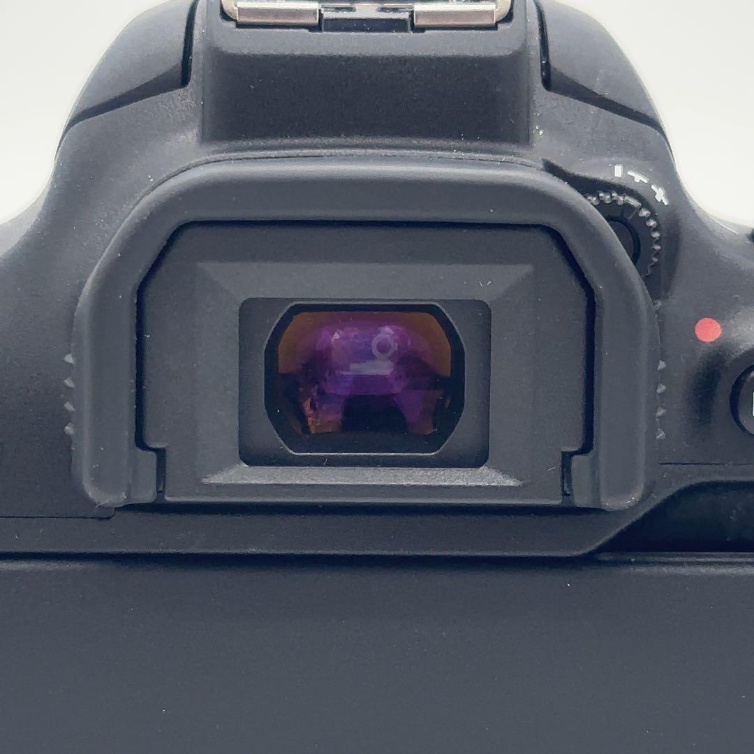 【極美品】 Canon Kiss EOS X9i デジタル一眼レフカメラ