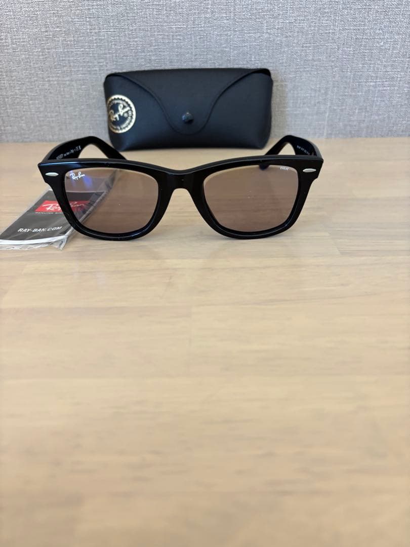 純正正規！レイバン調光ウェイファーラー RB2140F901/木村拓哉さん