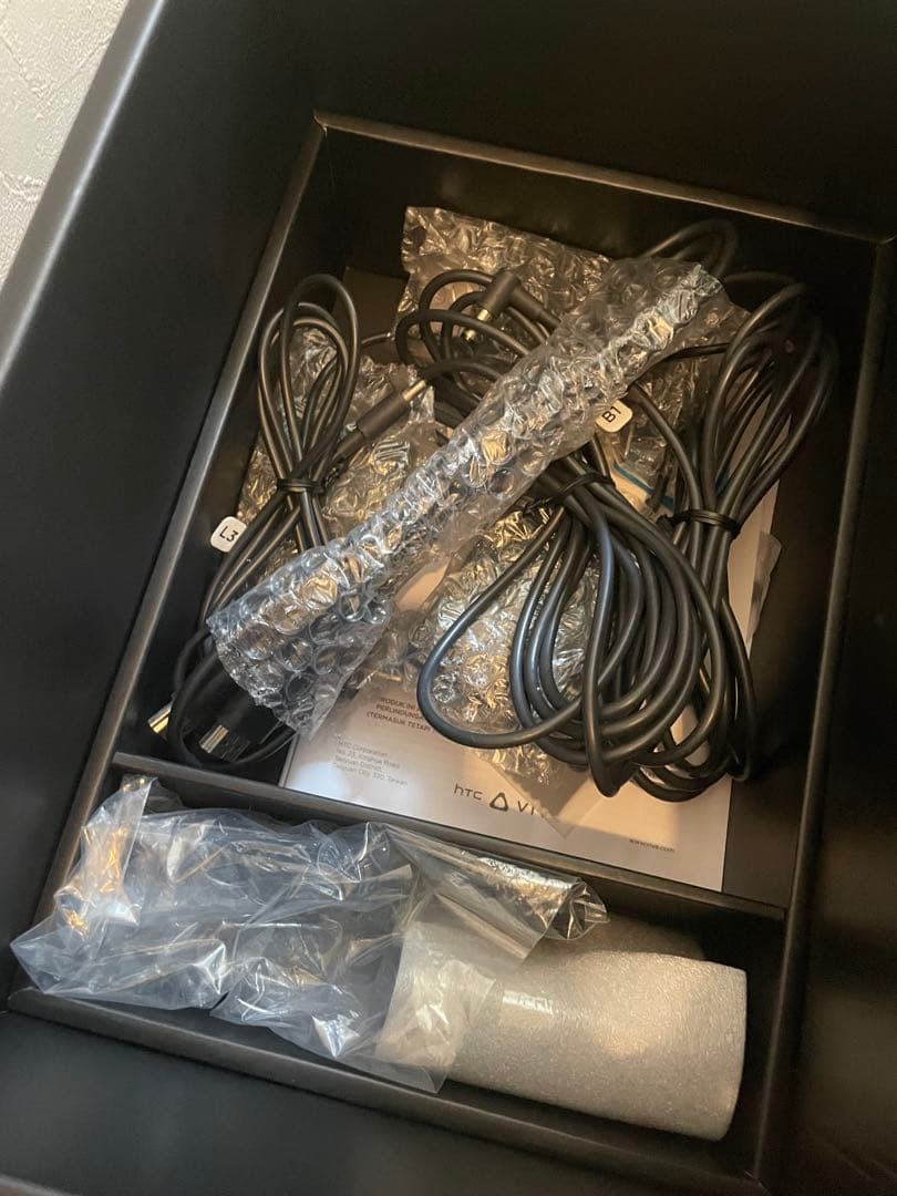 HTC VIVE デラックス オーディオストラップ付き