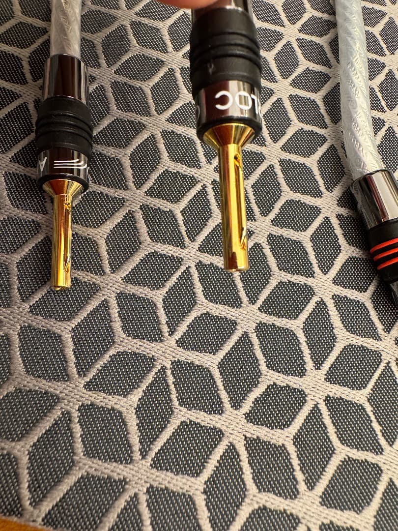 ジャンパーケーブル QED GENESIS Silver 0.15m Y-B