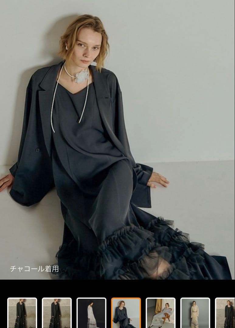 スーツ・フォーマル・ドレス Transparent hem setup dress