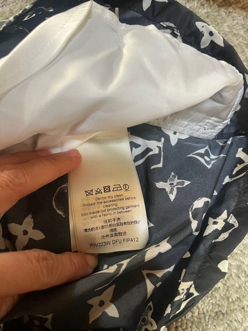 LOUIS VUITTON ショートパンツ 36