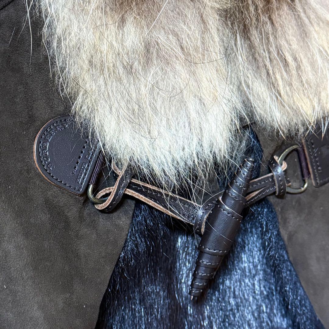 2R　バーバリーブルーレーベル　ファー　ケープ　ポンチョ　羊革　38