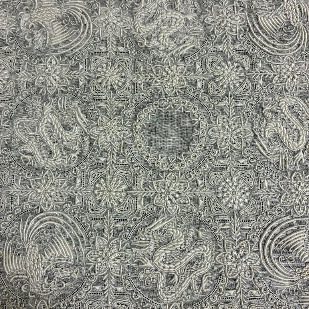 汕頭　スワトウ刺繍ハンカチ