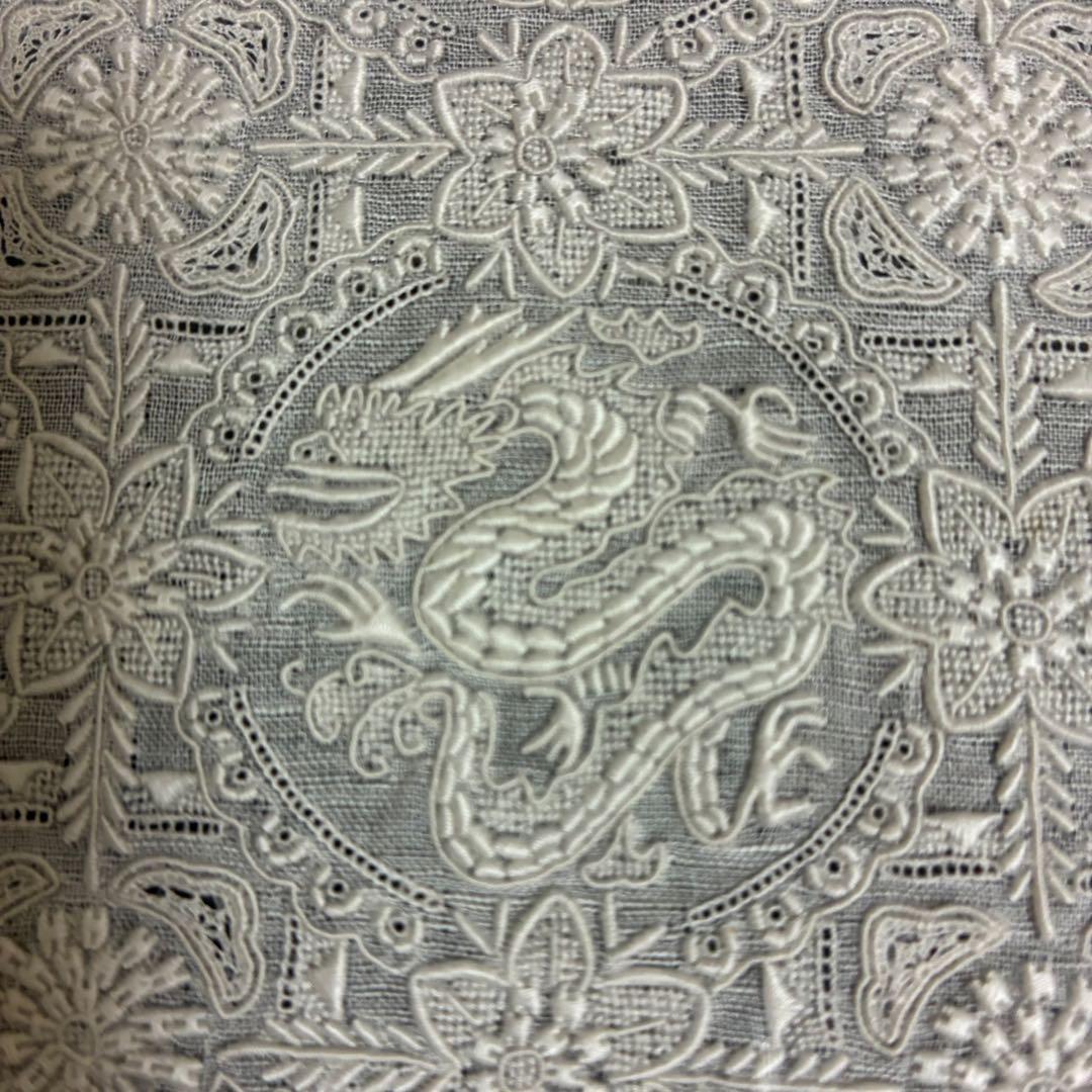 汕頭　スワトウ刺繍ハンカチ