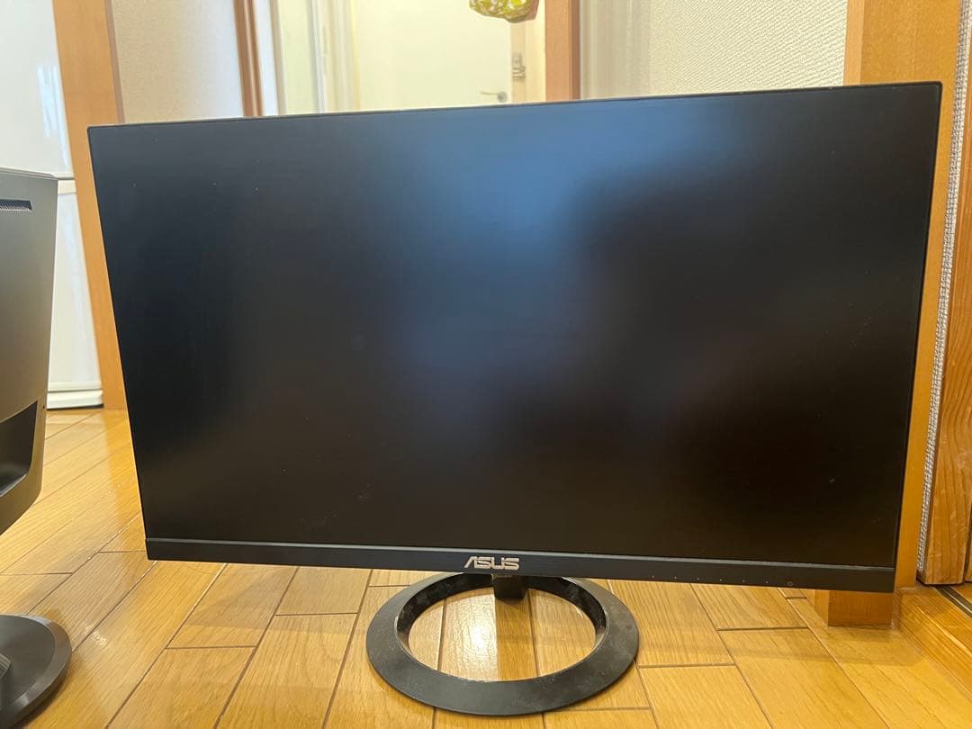 ディスプレイ・モニター本体 Asus screen