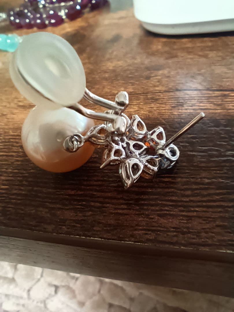 K18WG パール 花モチーフ ピアス(片耳用)