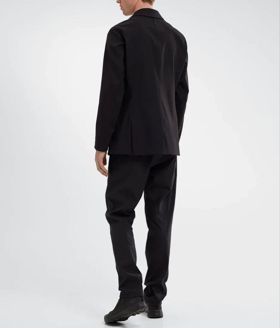 【美品】ARC’TERYX VEILANCE（Indisce Blazer）M