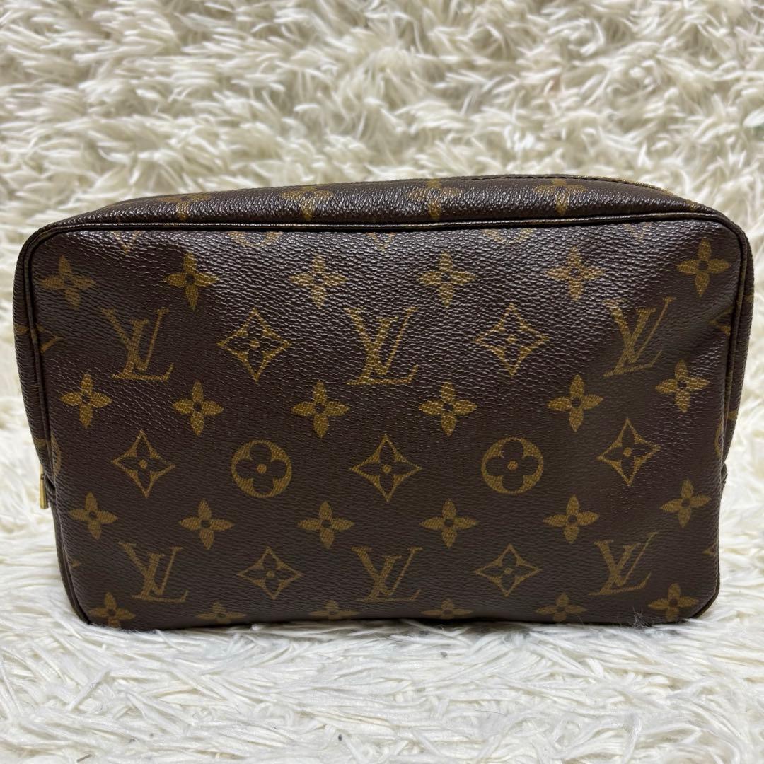 ✨️極美品 ルイヴィトン トゥルース トワレット23 モノグラム クラッチバッグ