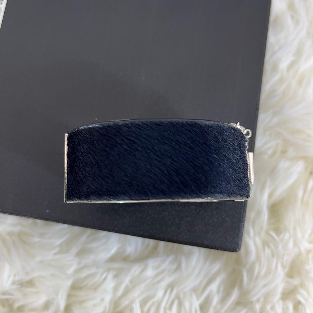 セリーヌ　マンシェット　ブレスレット　ハラコ　黒