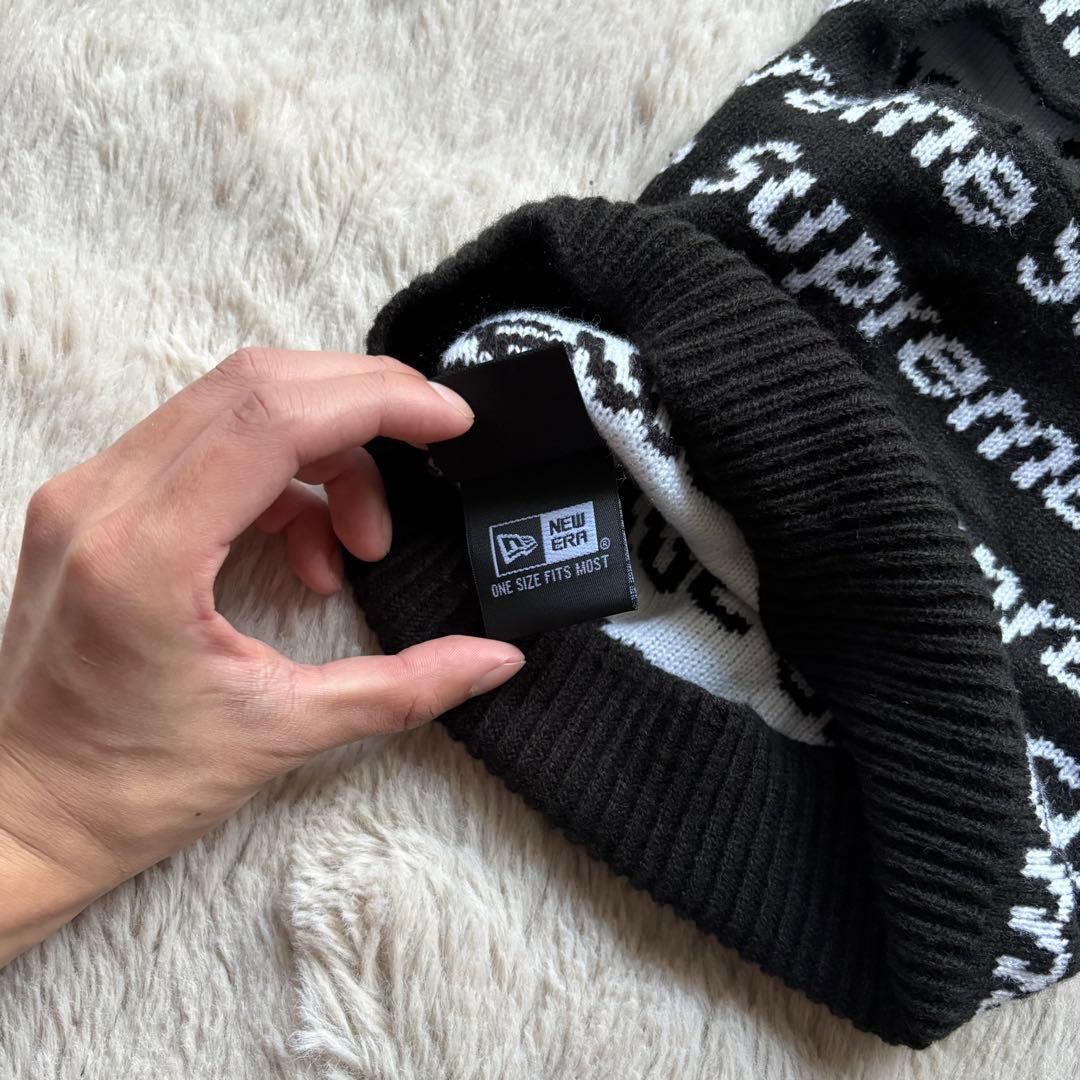 Supreme ✕ New Era Repeat Black balaclava