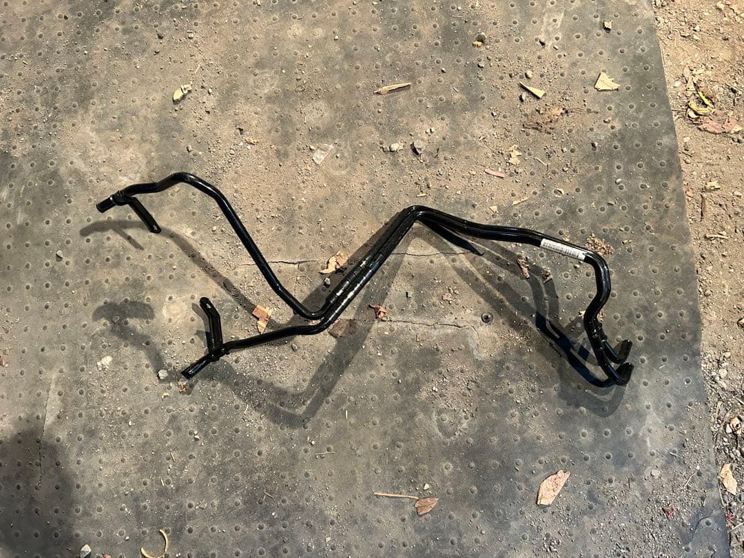 トヨタ ランドクルーザー80系のヒーターホース