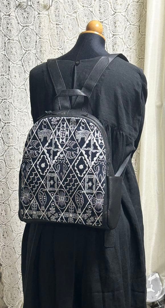 50928A ミナペルホネンハーフハンドメイド本革リュック シンフォニー