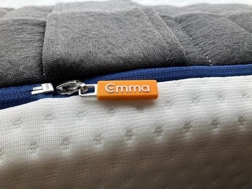 Emma エマ・プレミアムV2プラス マットレス セミダブル 超美品 ！