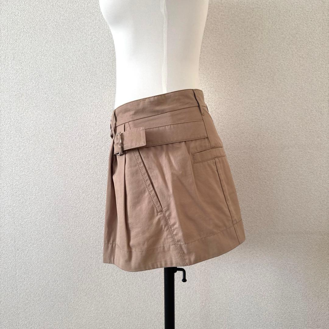 みみ　Louis Vuitton ショートパンツ